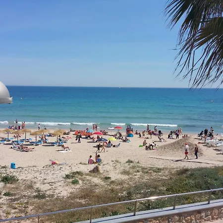 Alicante Apartmán *